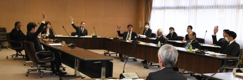 平和記念式典の厳粛な開催求める　広島市議会が請願採択　反対するパヨクが暴れ退席命じられる一幕も